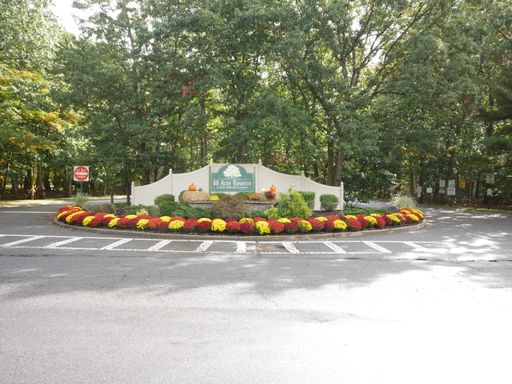 60 Acres Reserve Condominium - 2 BR 1 BA Washer/Dryer