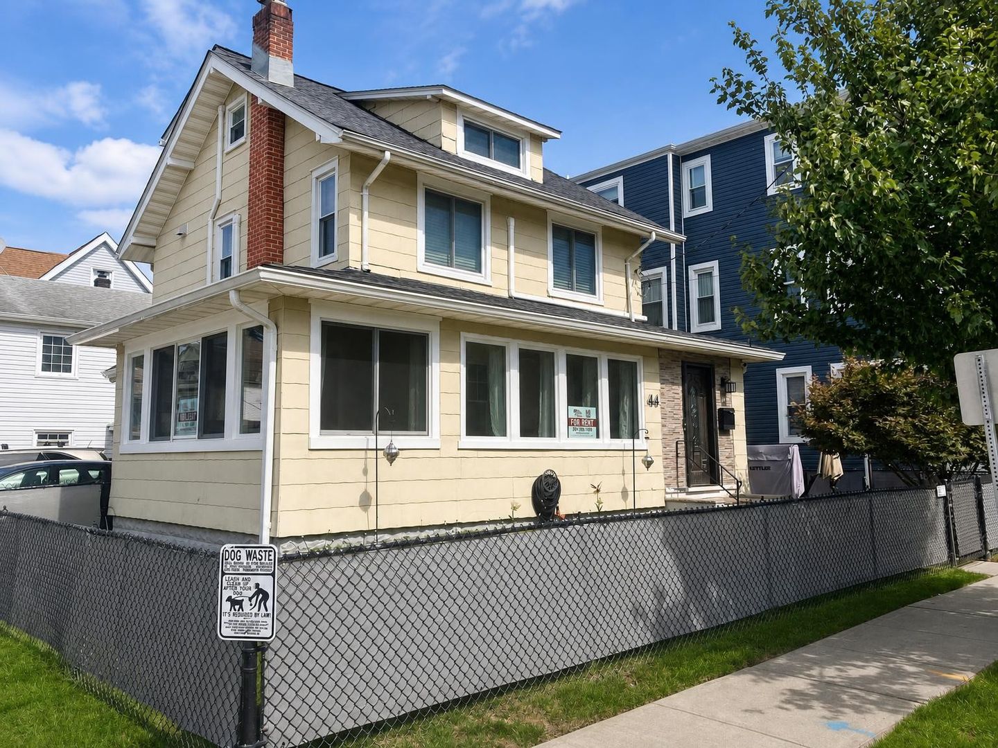 Belleville Apartment: 44 Overlook Avenue