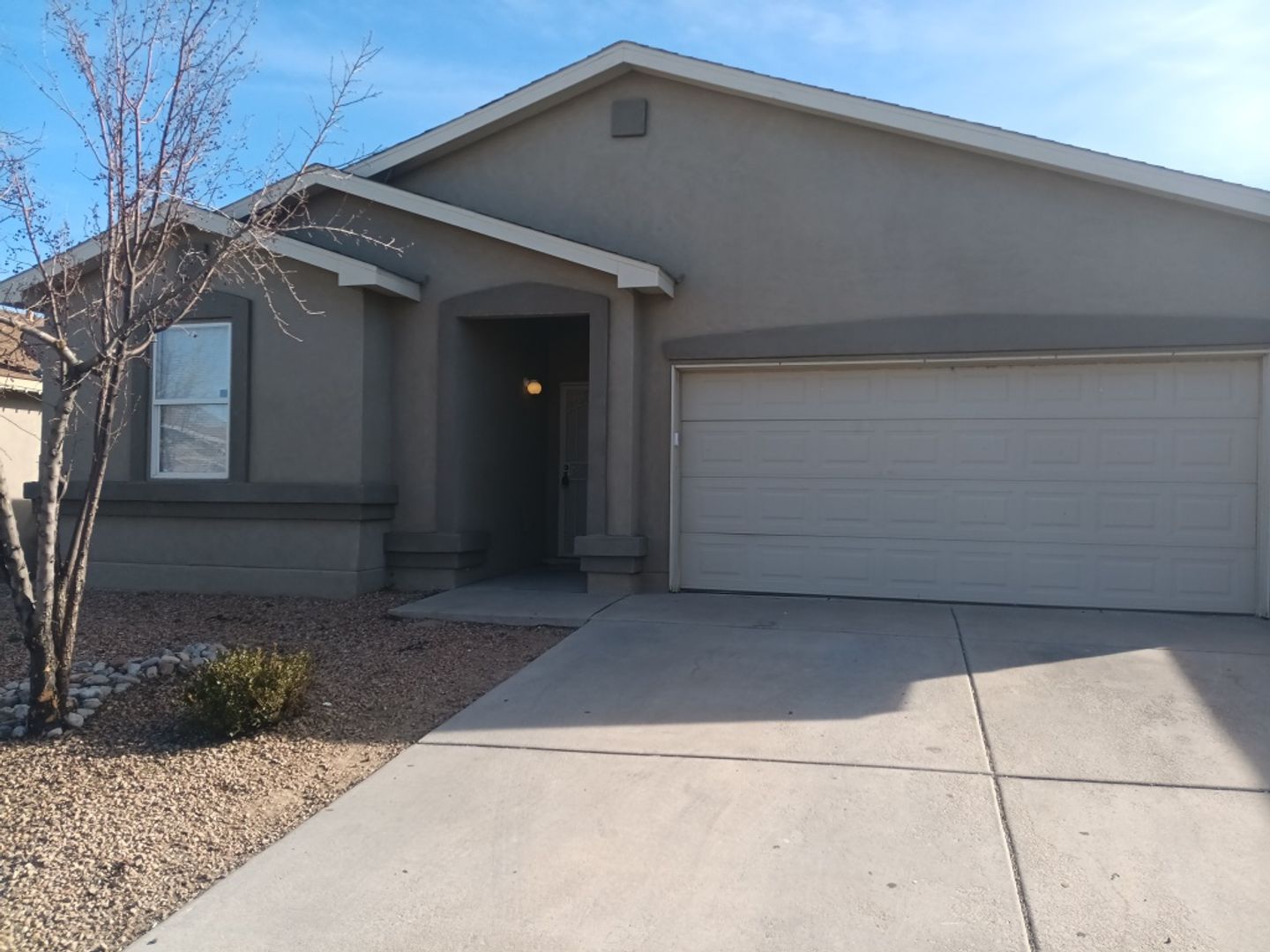 Albuquerque House: 9316 Upper Meadow Ave SW