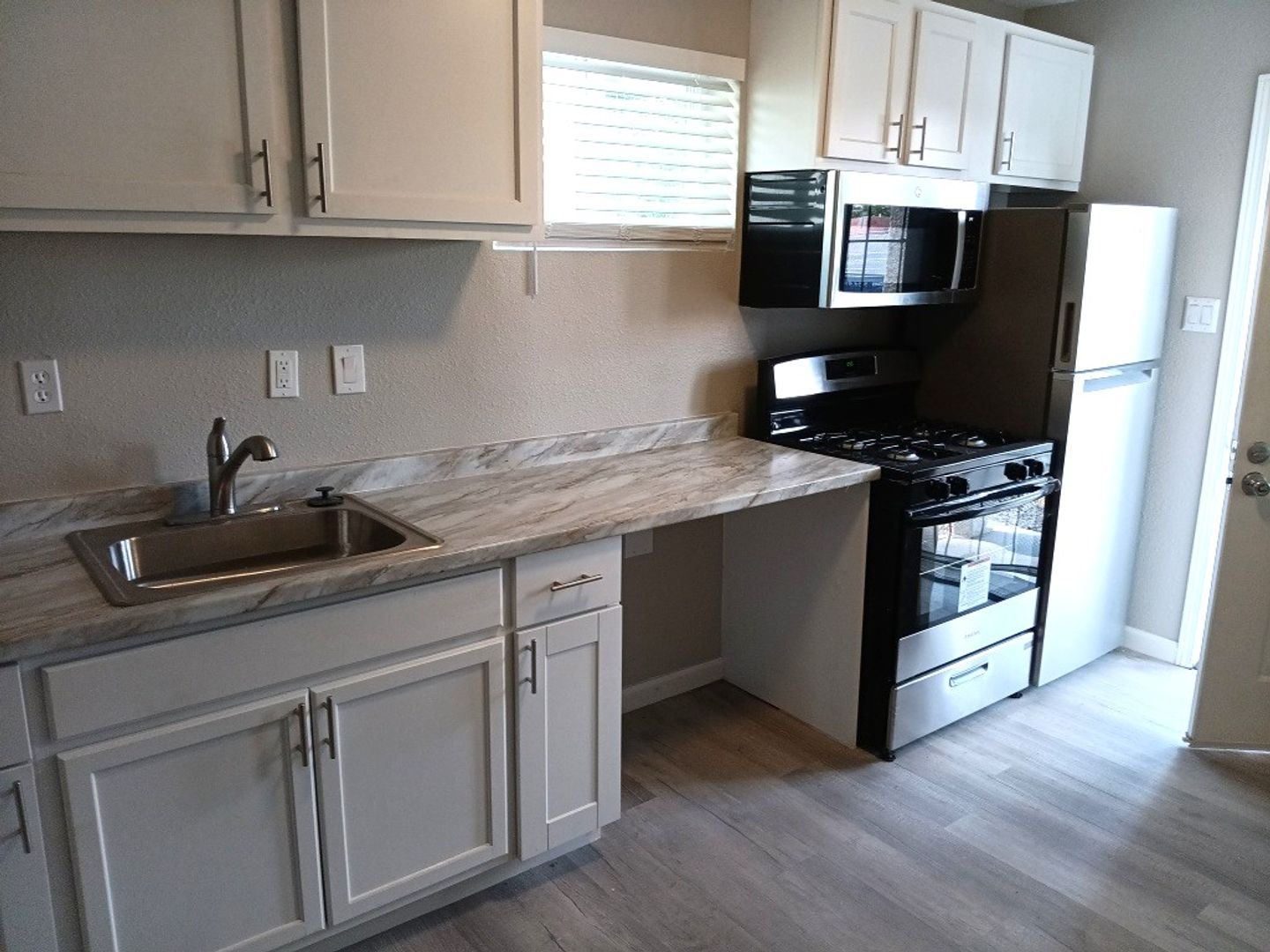 Belen Apartment: 1201 South Main St