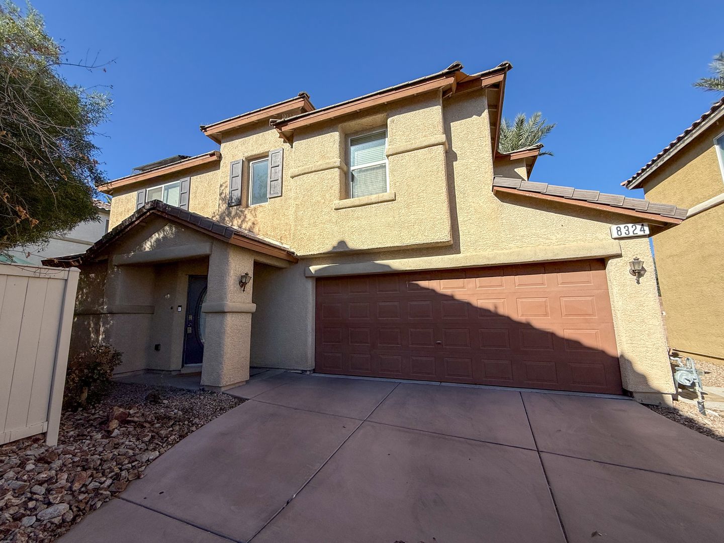 LAS VEGAS House: 8324 WILDWOOD GLEN DR