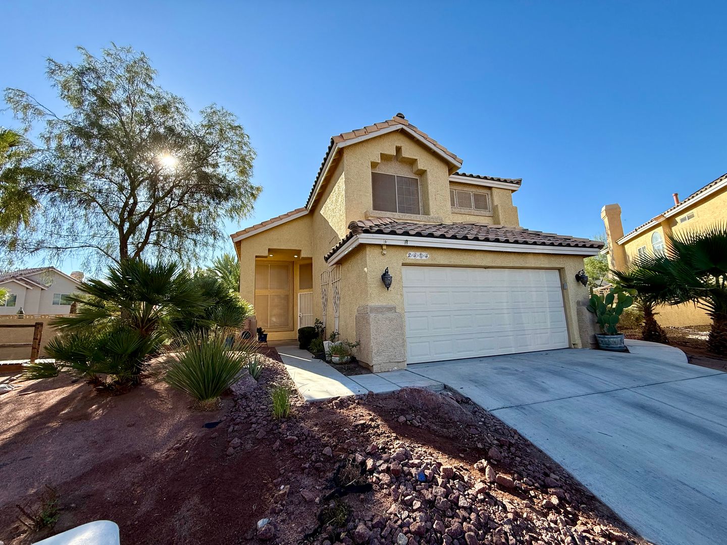 LAS VEGAS House: 2404 TWIN FLOWER CIRCLE