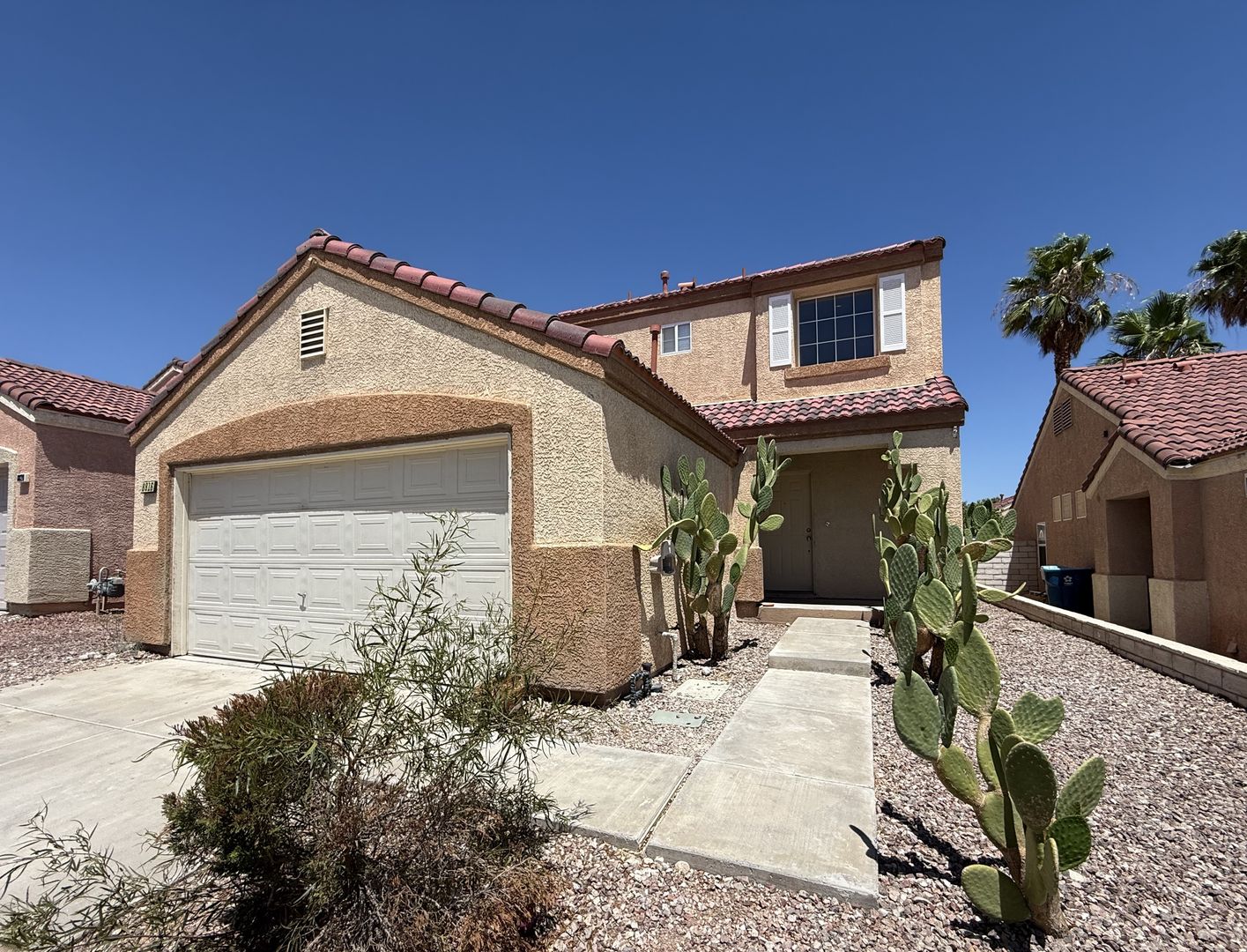 LAS VEGAS House: 8816 PINE PITCH