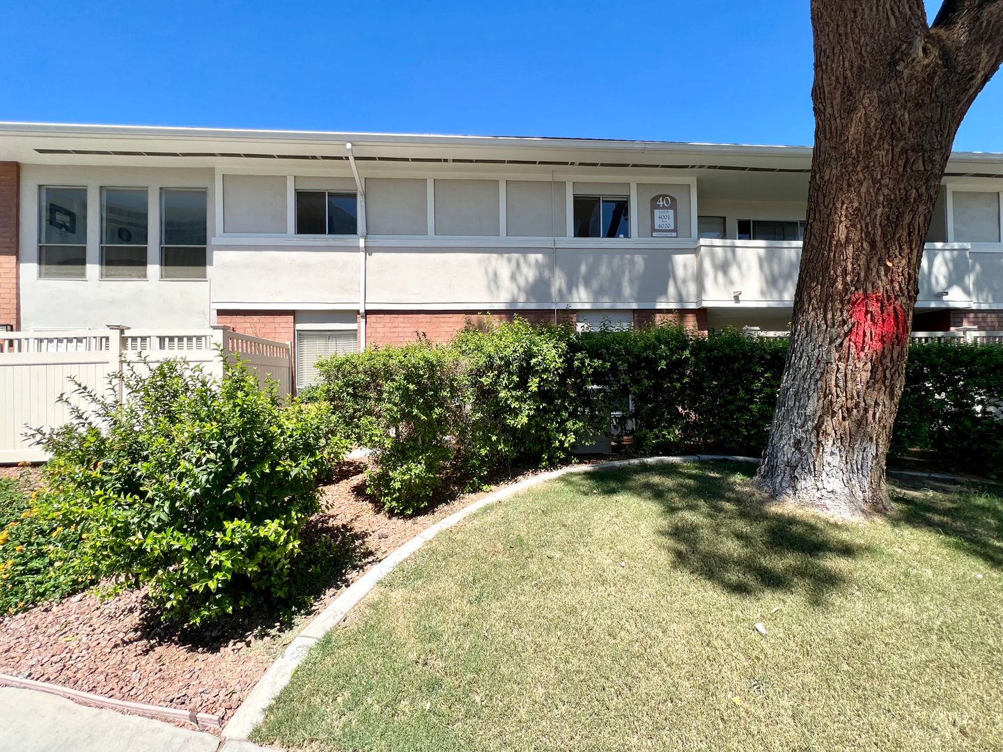 LAS VEGAS House: 2838 GEARY PL #4020