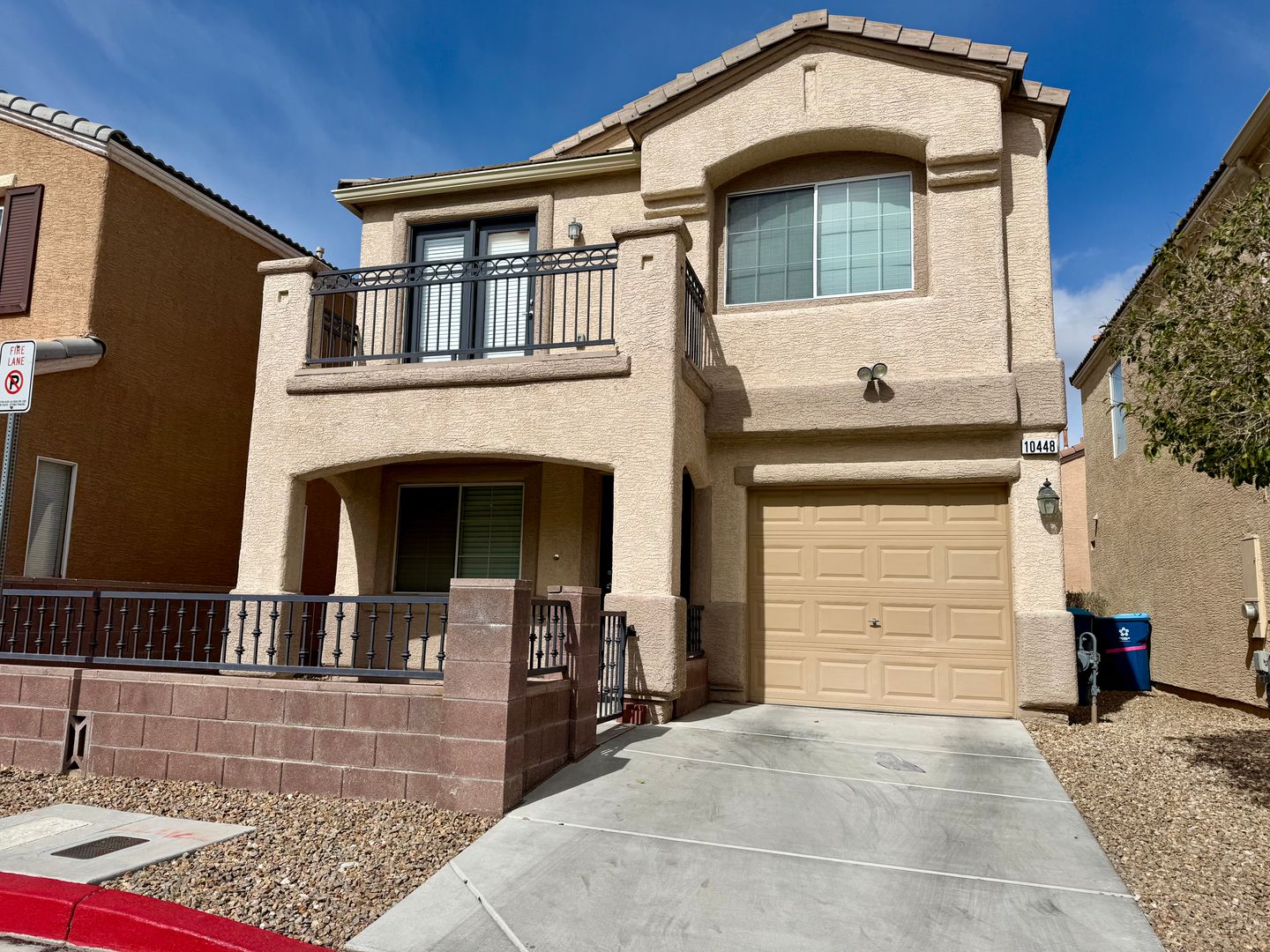 LAS VEGAS House: 10448 WILD BILL CT