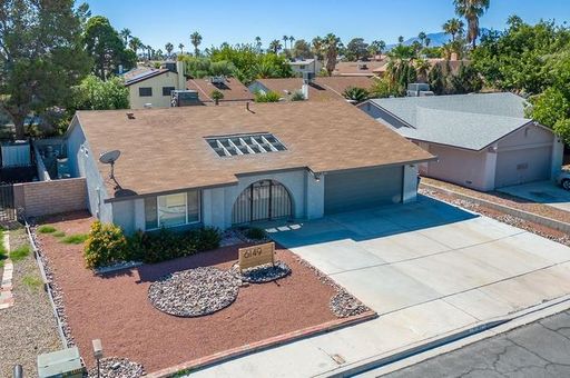 **COMING SOON** Spacious 4-Bedroom Single-Story Home with Private Pool – photo 1