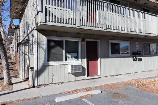 Downstairs 1 Bedroom, 1 Bathroom in Reno close to UNR.... – photo 1