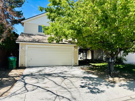3035 Chilcoot Dr. – photo 1