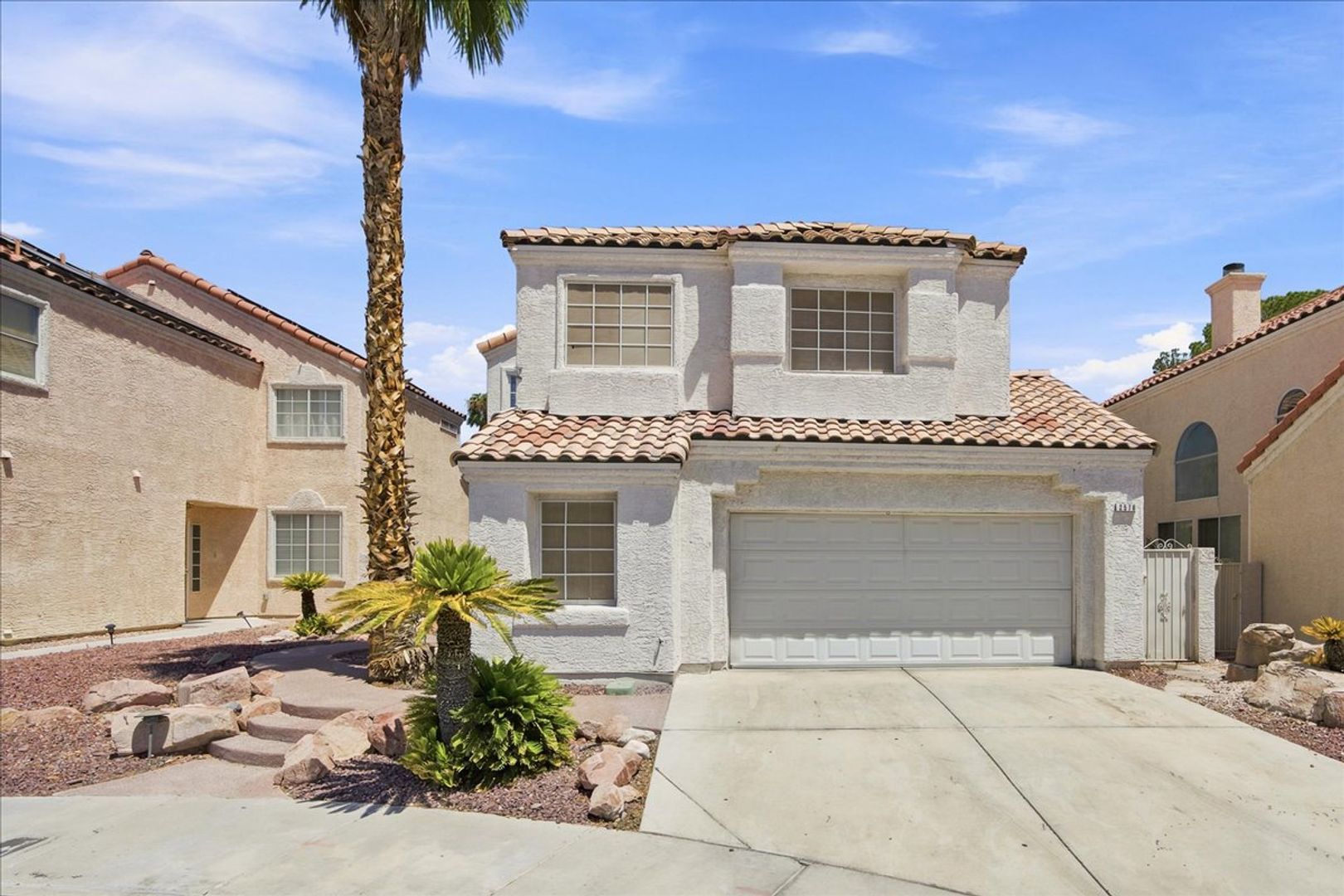 Las Vegas House: 2576 N Silver Shadow Drive