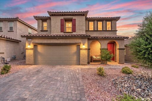 Modern Unfurnished Desert Oasis with Private Pool, Spa & Gourmet Kitchen – photo 1