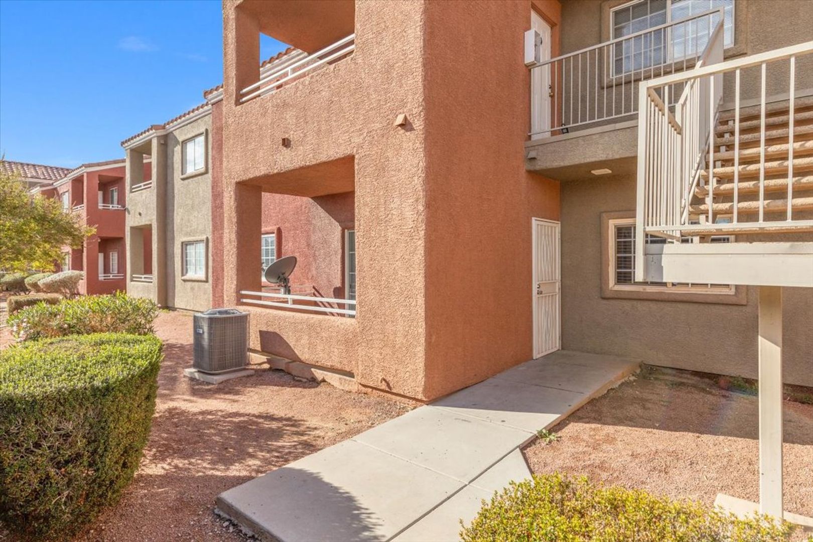Las Vegas Apartment: 4730 East Craig Road