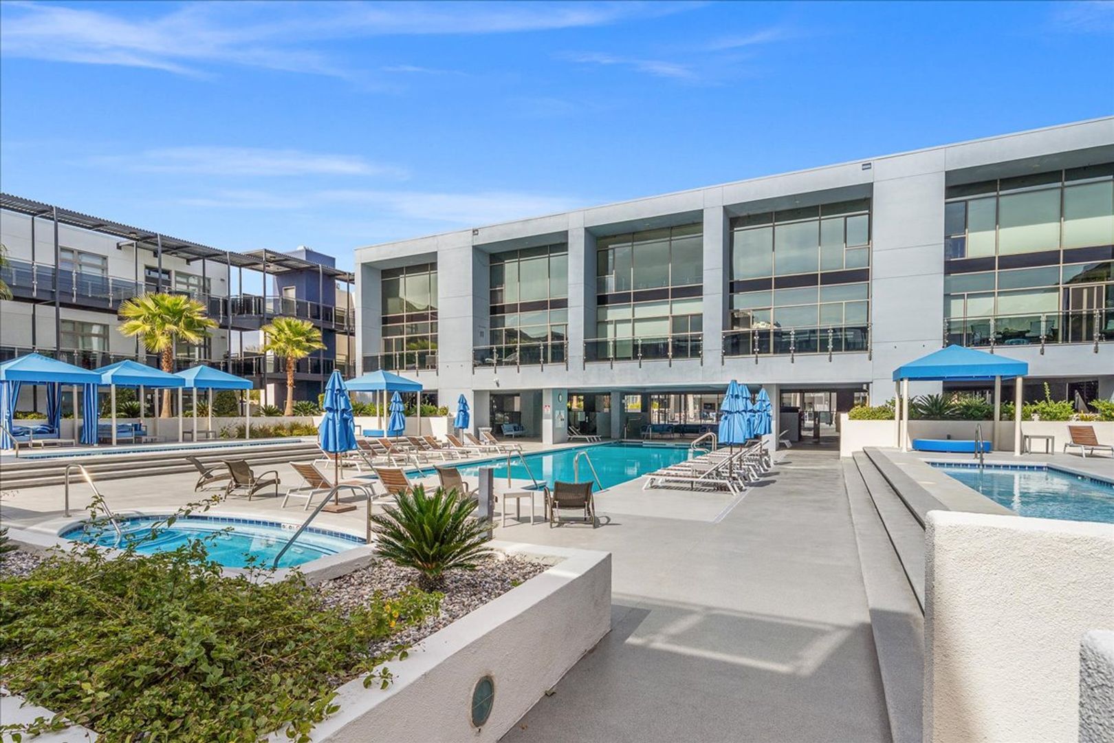 Las Vegas House: 8925 West Flamingo