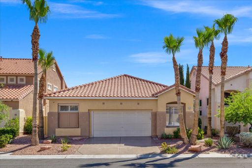 Coming Soon: Single Story 3 BD, 2 Bth, Fully Furnished Next to Summerlin Hospital – photo 1
