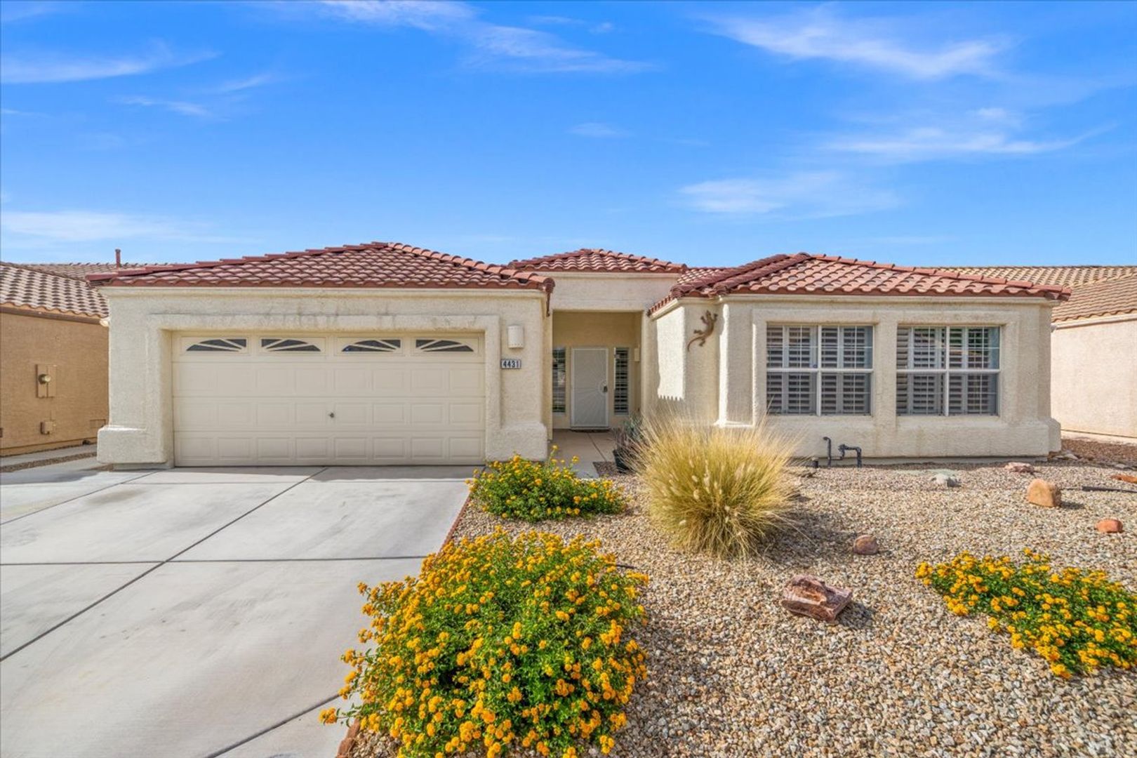 North Las Vegas House: 4431 Golden Palomino Lane