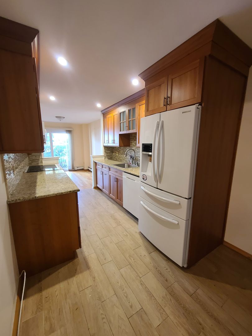 White Plains Apartment: 89 North Broadway
