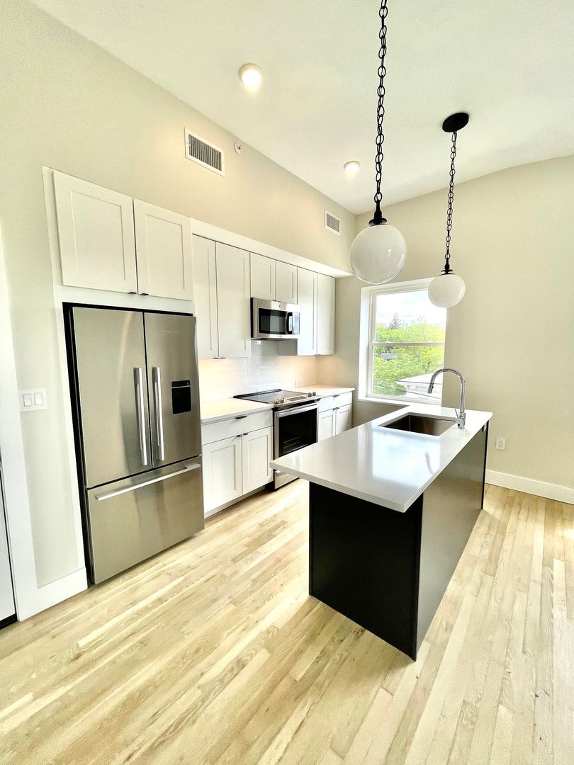 Irvington Apartment: 47 Main Street