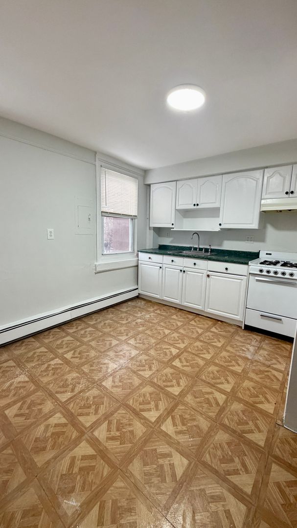 Ossining Apartment: 48 North Highland Avenue - Residential