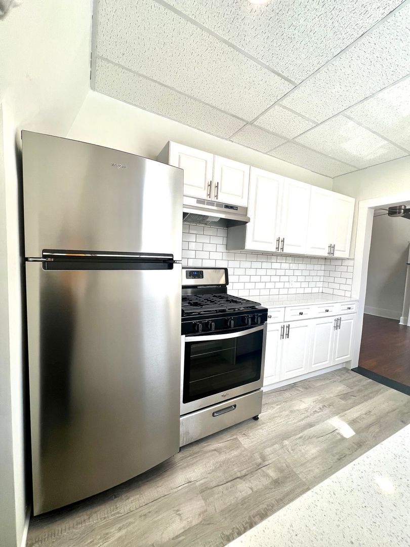 Hastings on Hudson Apartment: 38 Main Street