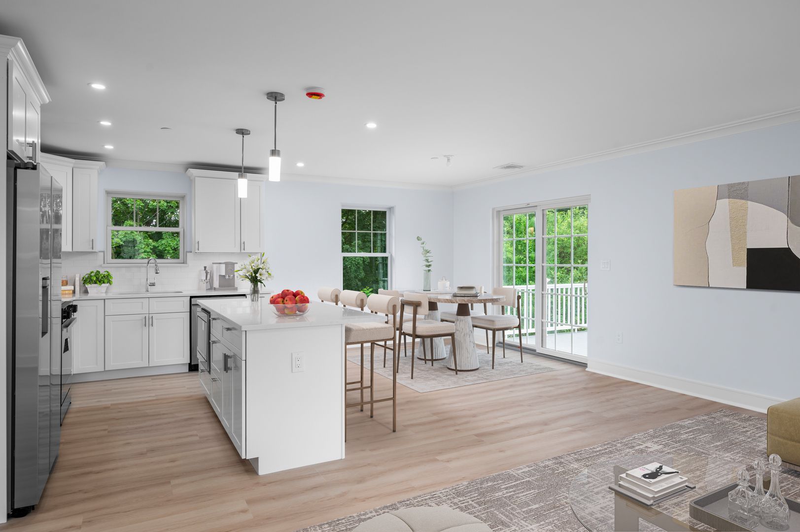 Bronxville Apartment: 52 McIntyre Street