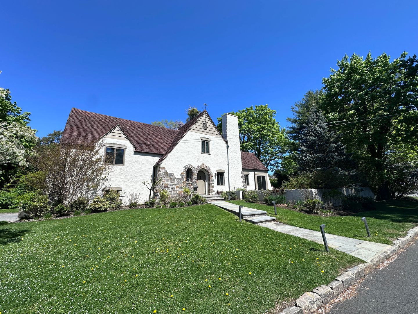 Scarsdale House: 55 Graham Road