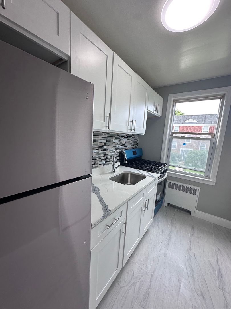 Ossining Apartment: 83 South Highland Avenue
