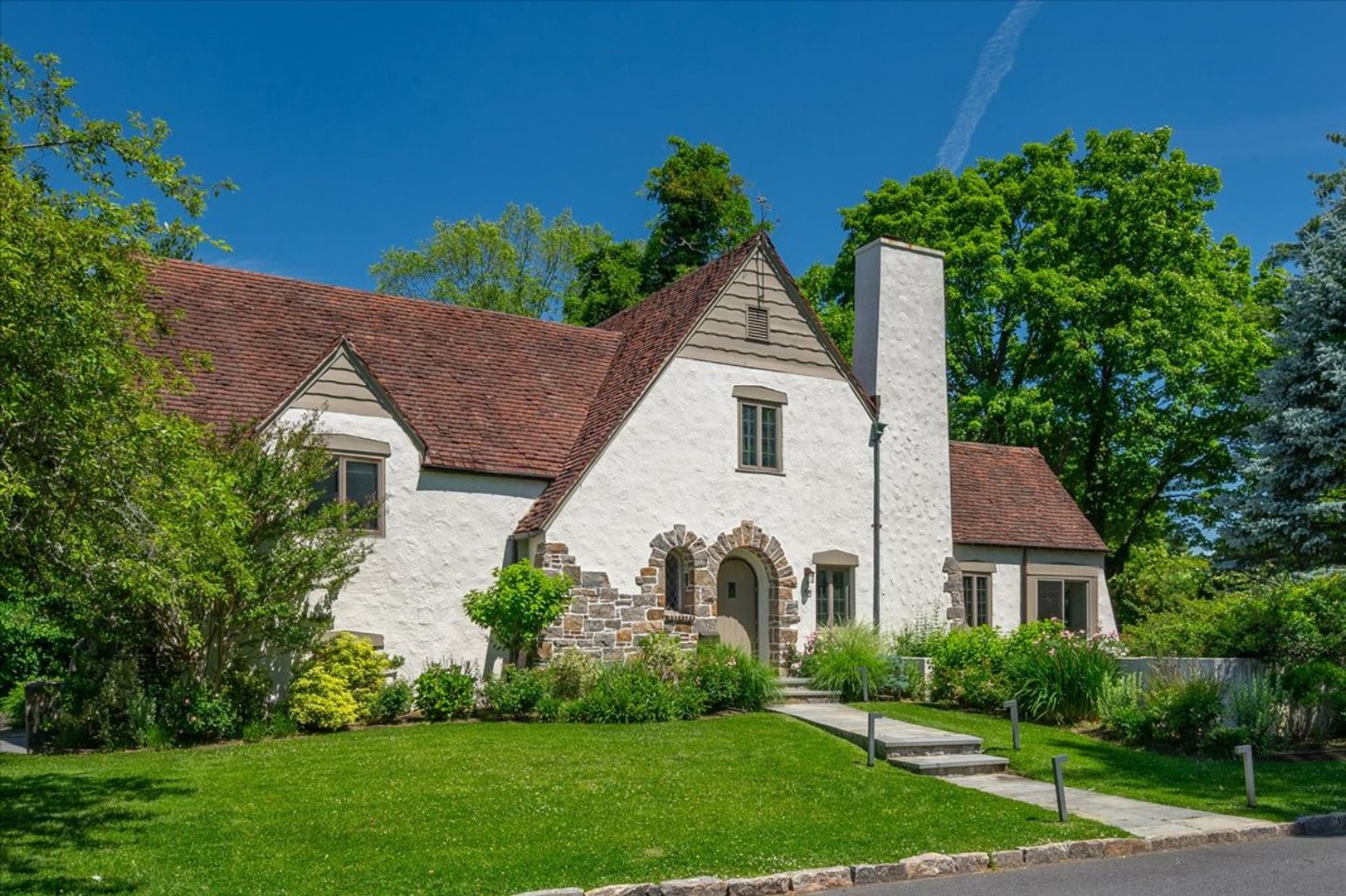 Scarsdale House: 55 Graham Road
