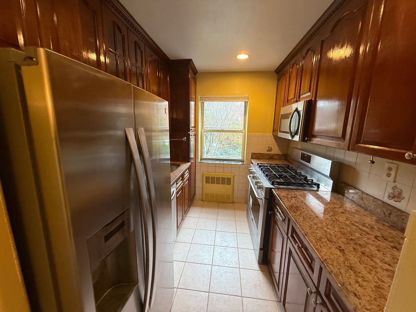 Forest Hills Apartment: 63-11 110th St