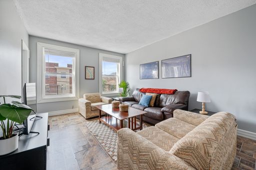 383 Congress - Floor 3 – photo 1