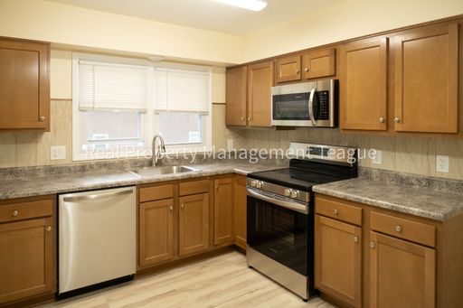 96 Elliot Road - Unit A