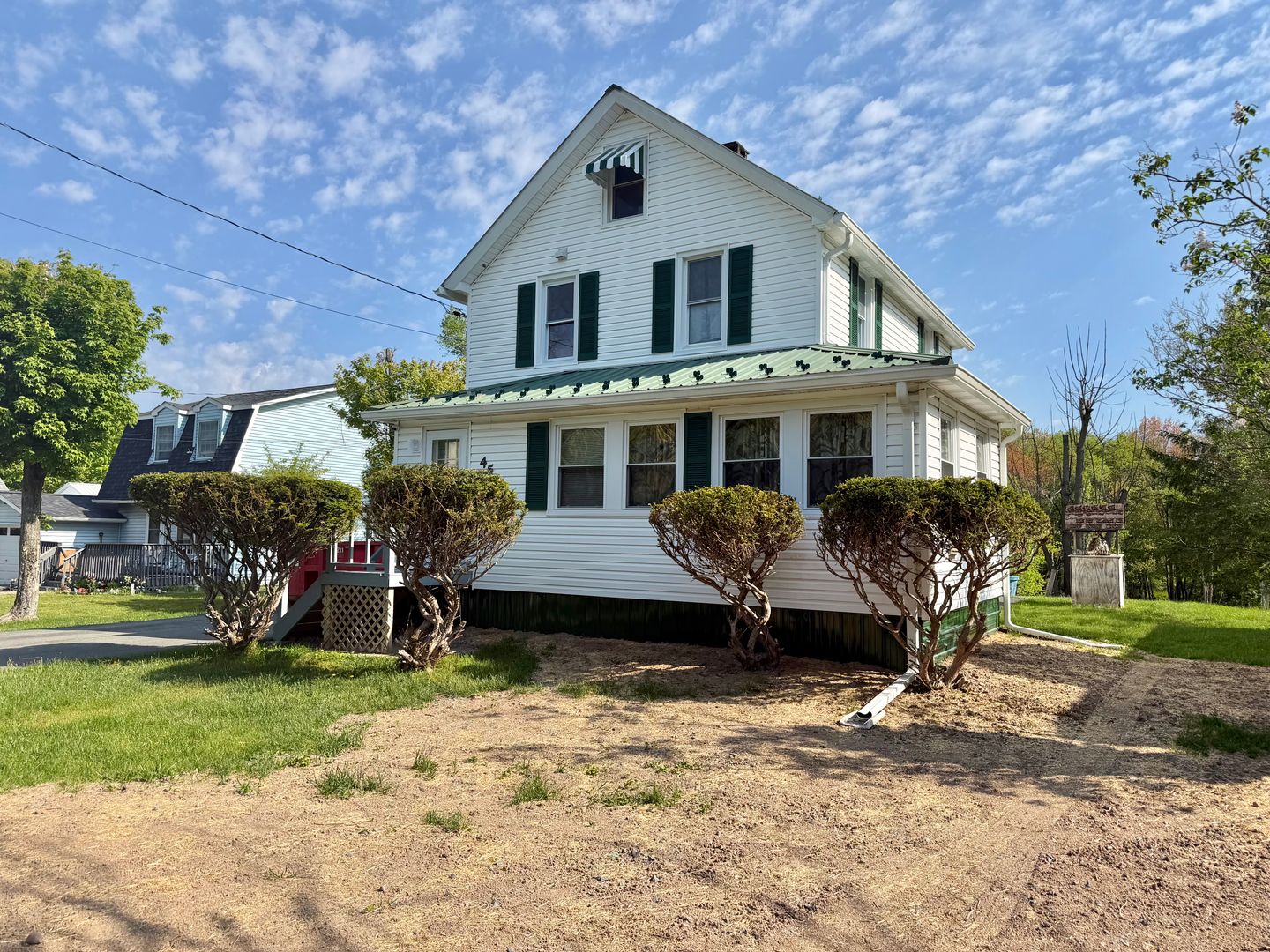Monticello House: 45 Woodcliff Avenue
