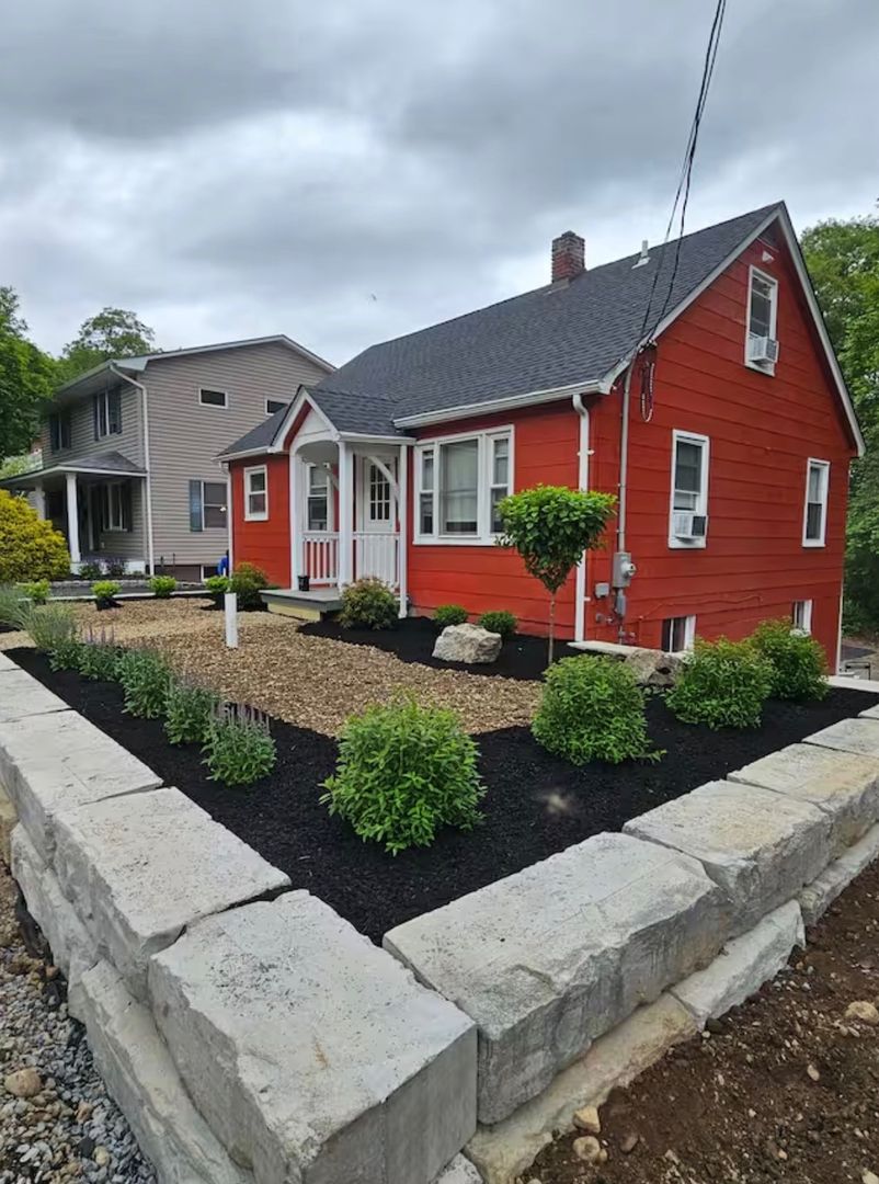 Highland Falls House: 129 Mearns Avenue