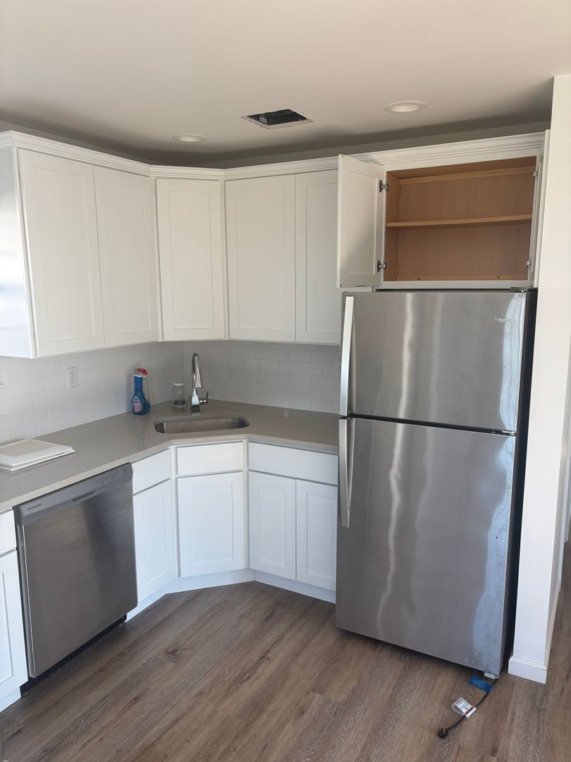 Arverne Apartment: 62-61 DeCosta Ave