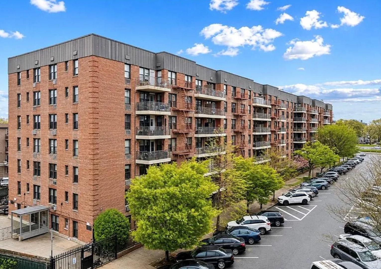 Brooklyn Apartment: 2800 Coyle St