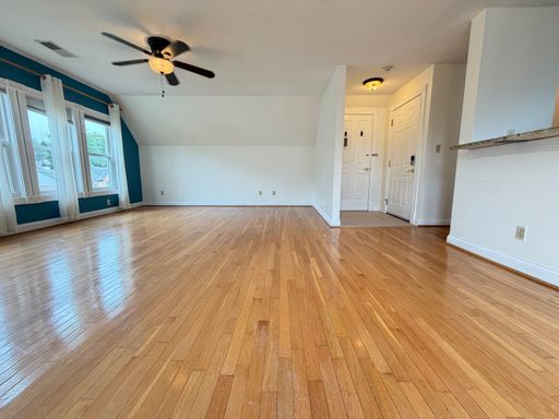 Great Location and Modern Design – photo 1
