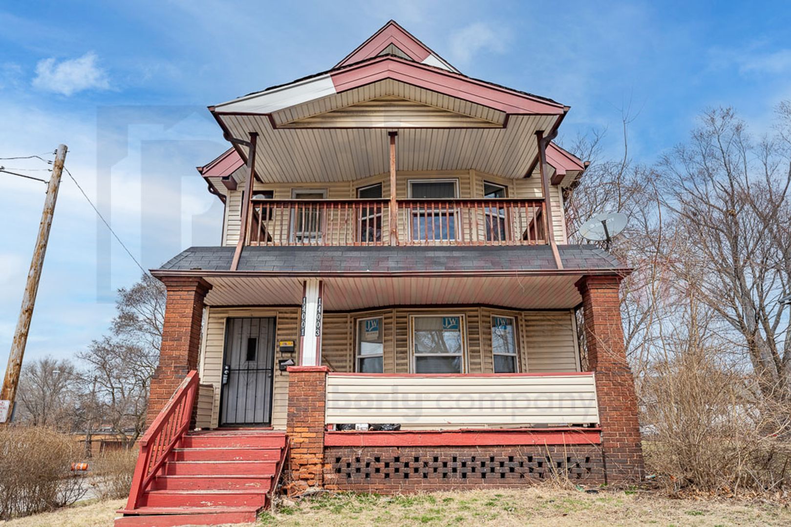 Cleveland, Apartment: 14001 Idarose Ave,