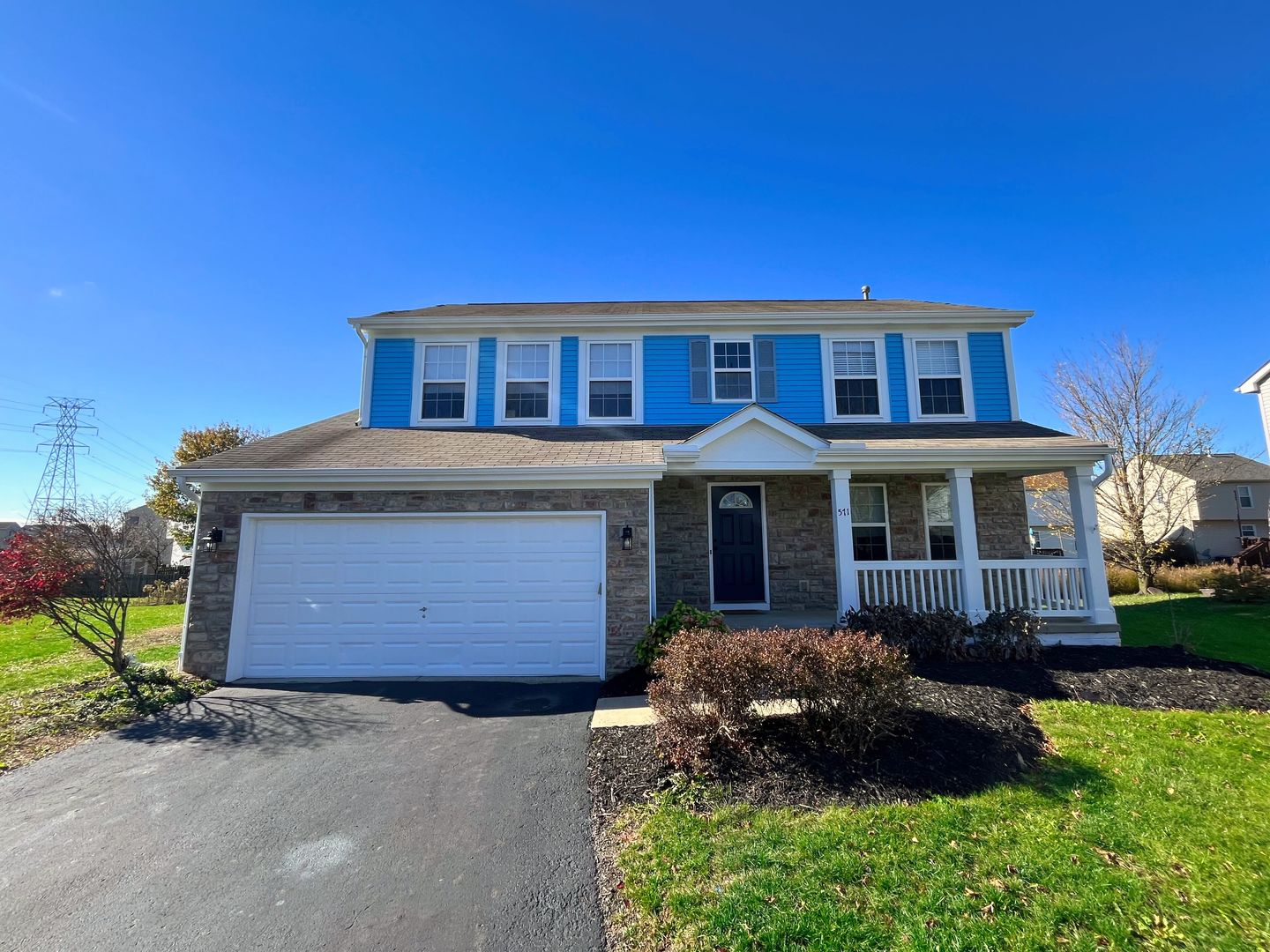 Reynoldsburg House: 571 Peak Ct