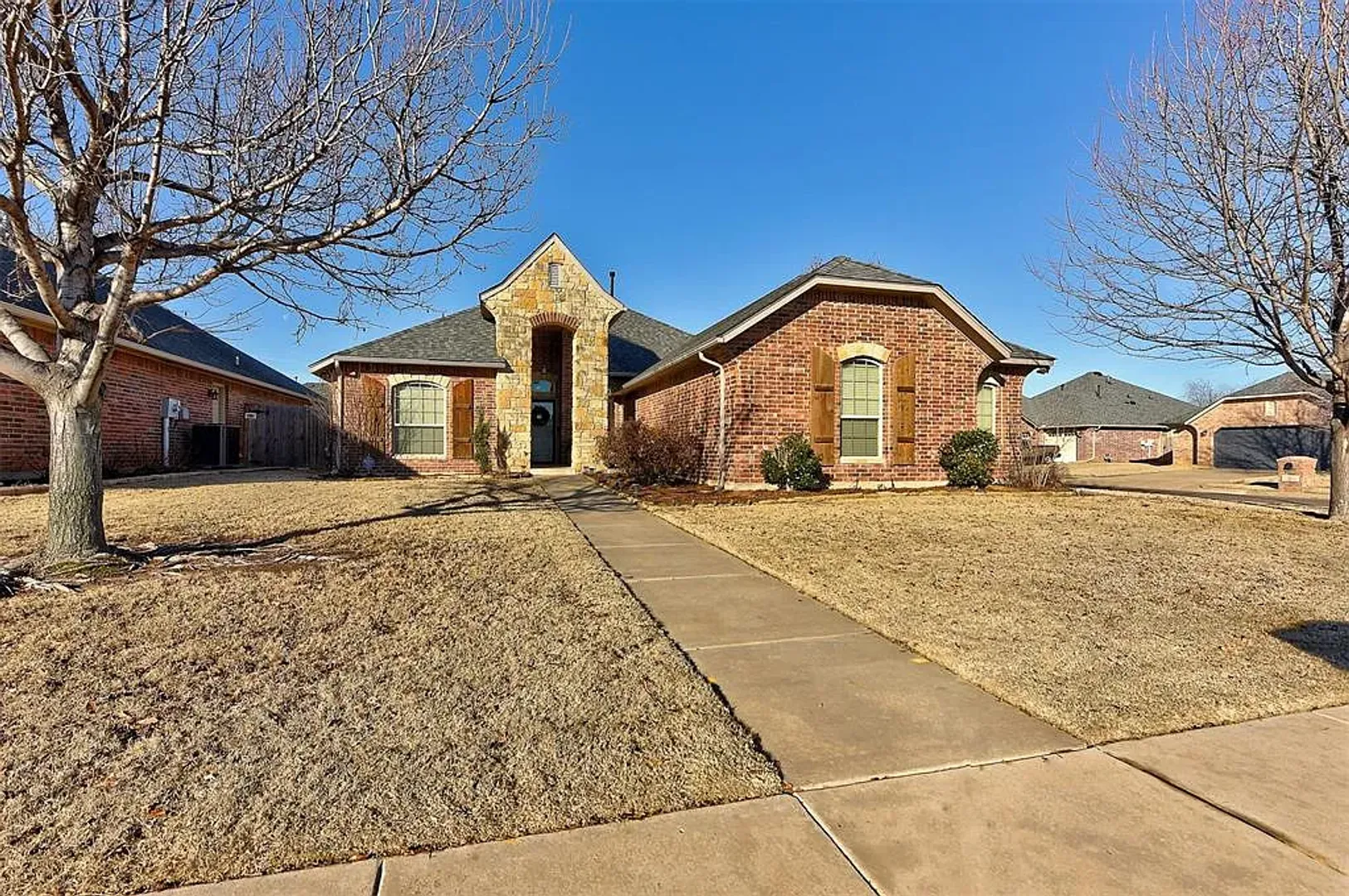 Oklahoma City House: 17201 Picasso Dr