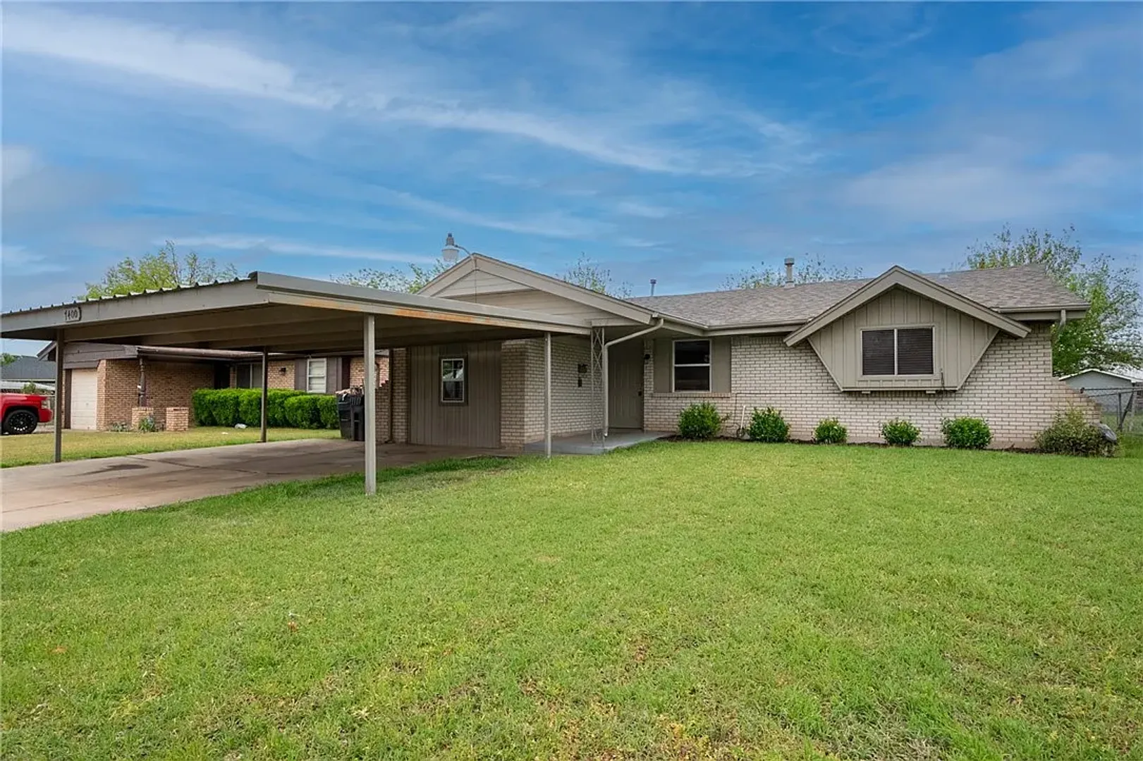 OKC House: 7400 S Drexel