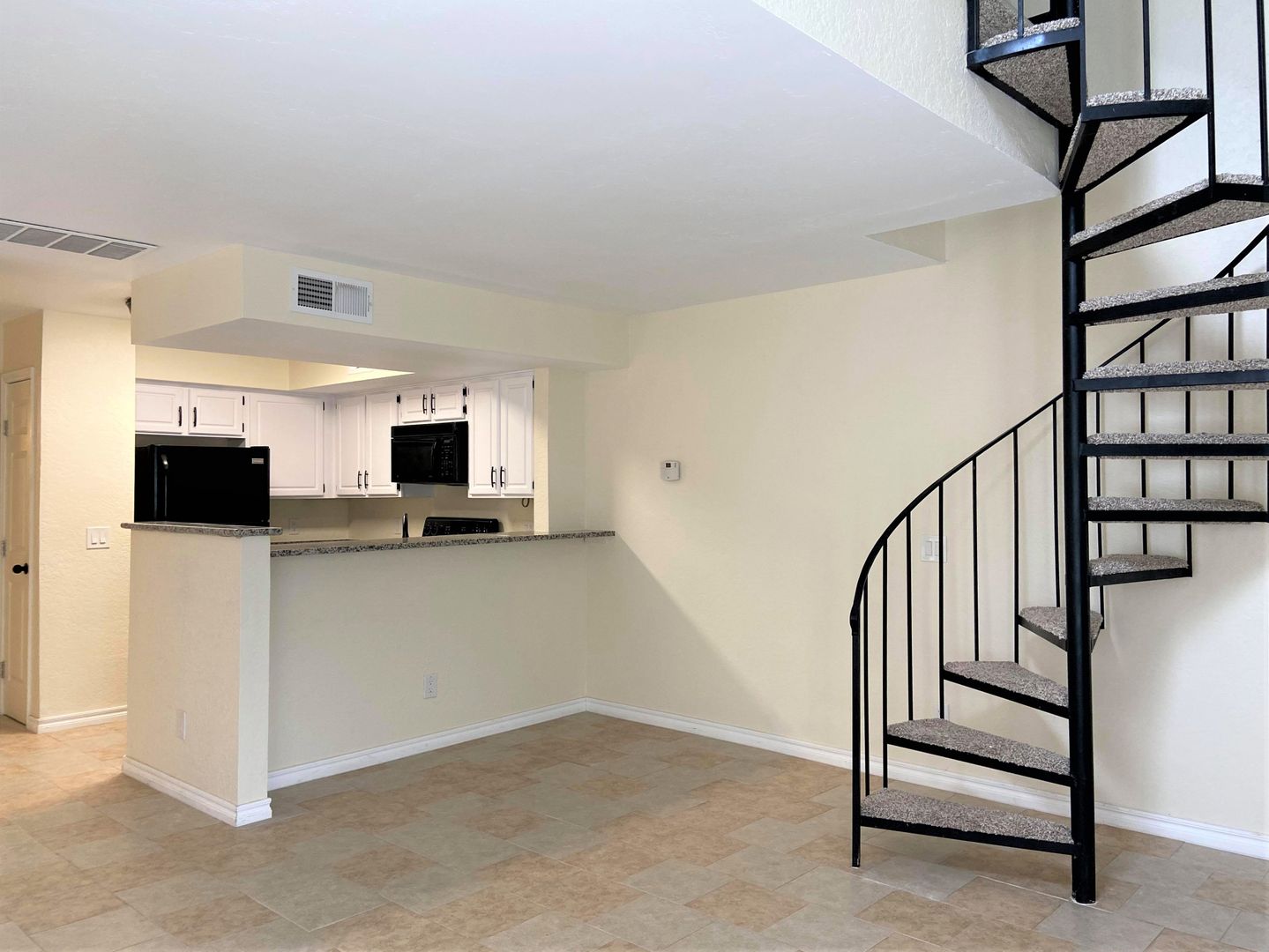 Oklahoma City House: 11530 N May Ave #D201 OKC 73120 ~ Up Stairs