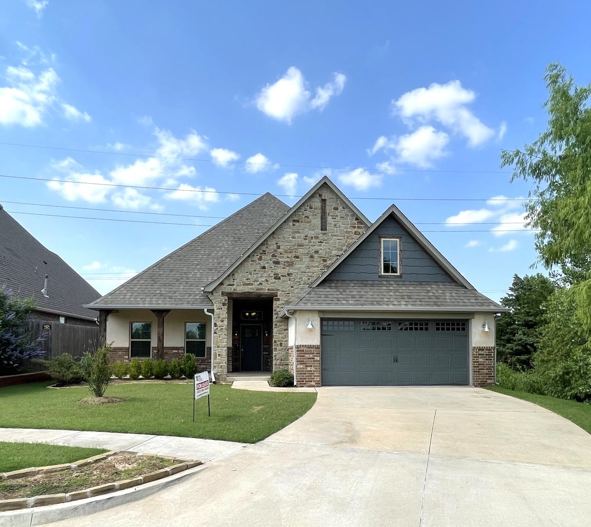 Edmond House: 5209 NW 164th Terr