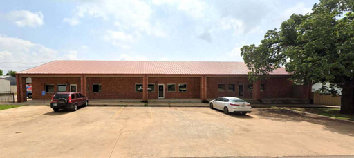 AVAILABLE NOW - Newly Renovated Commercial Space. Customizable to meet your Business Needs!