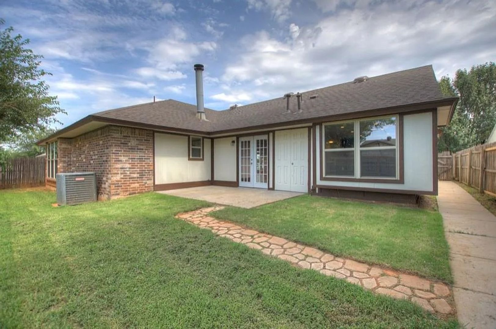 Oklahoma City House: 2616 SW 102nd St.