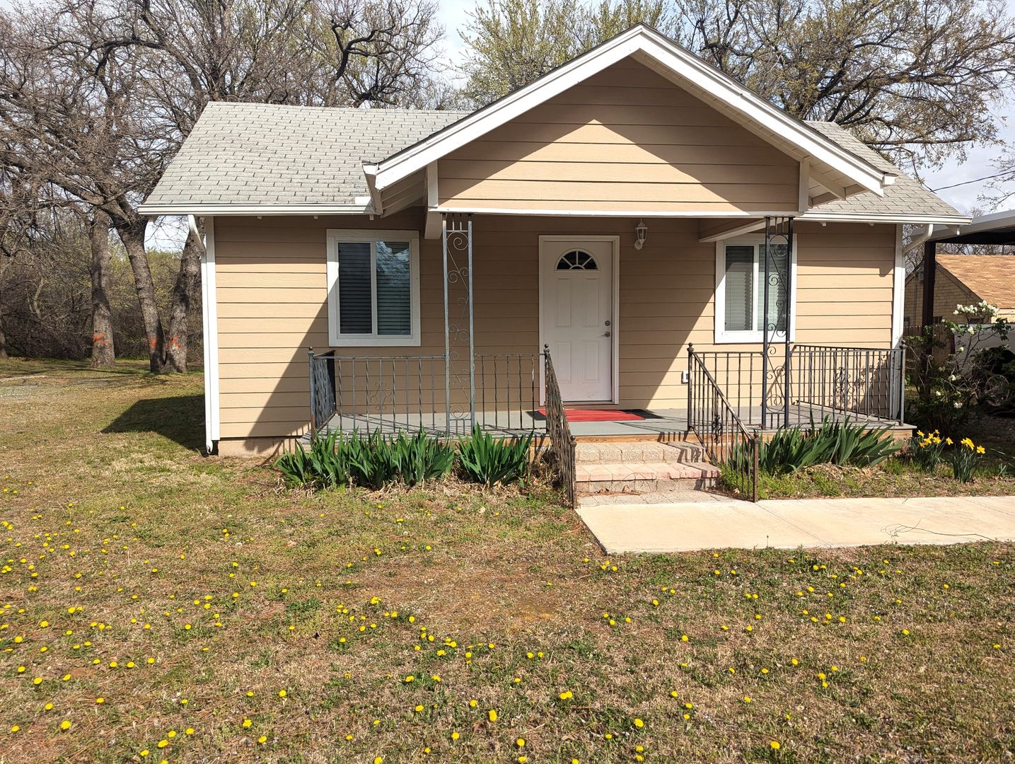 Midwest City House: 600 Poplar LN