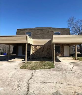 Coming Soon! 2 Bed | 1 Bath Duplex in East Norman – photo 1