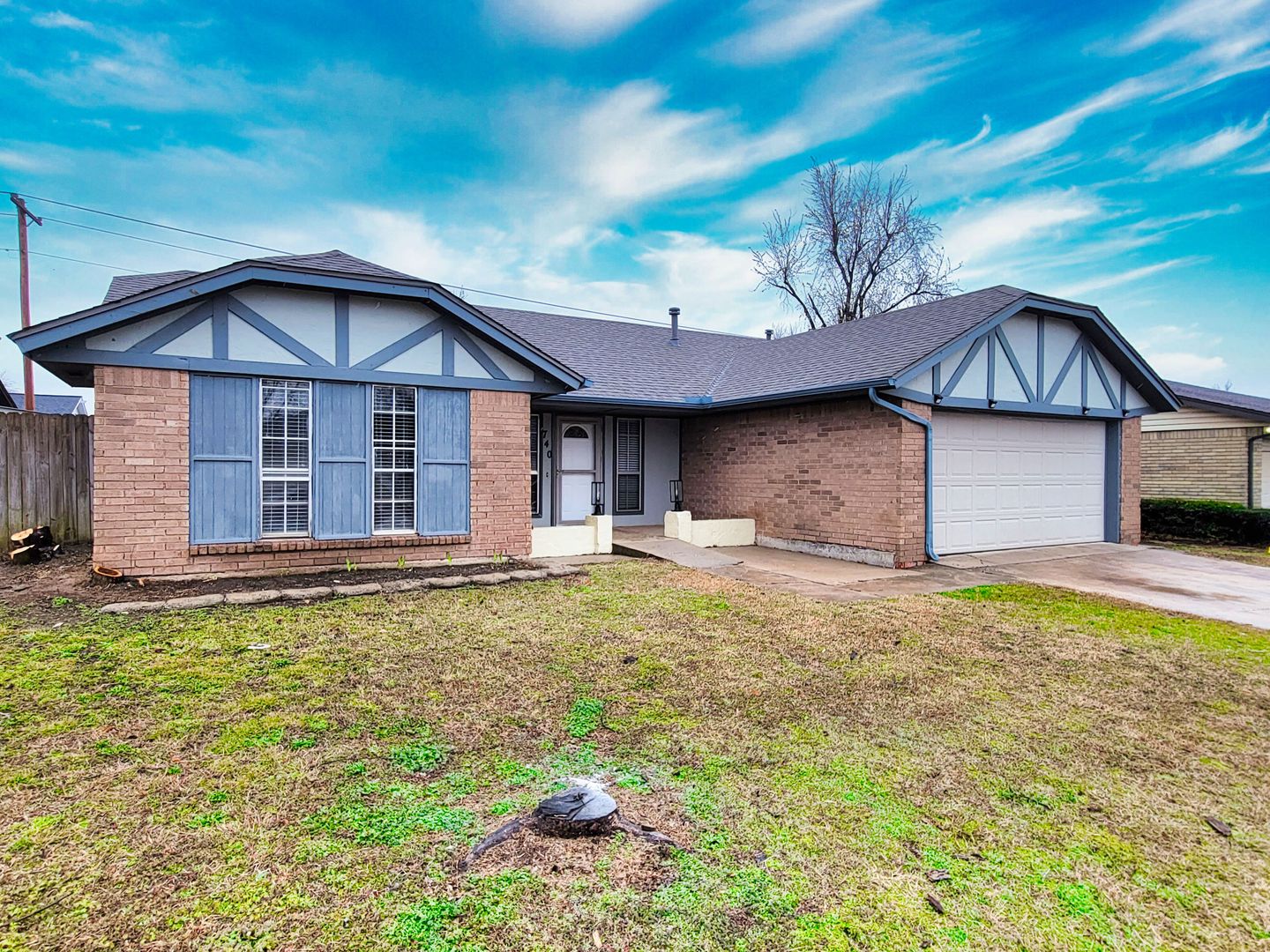 Yukon House: 740 Royal Ln