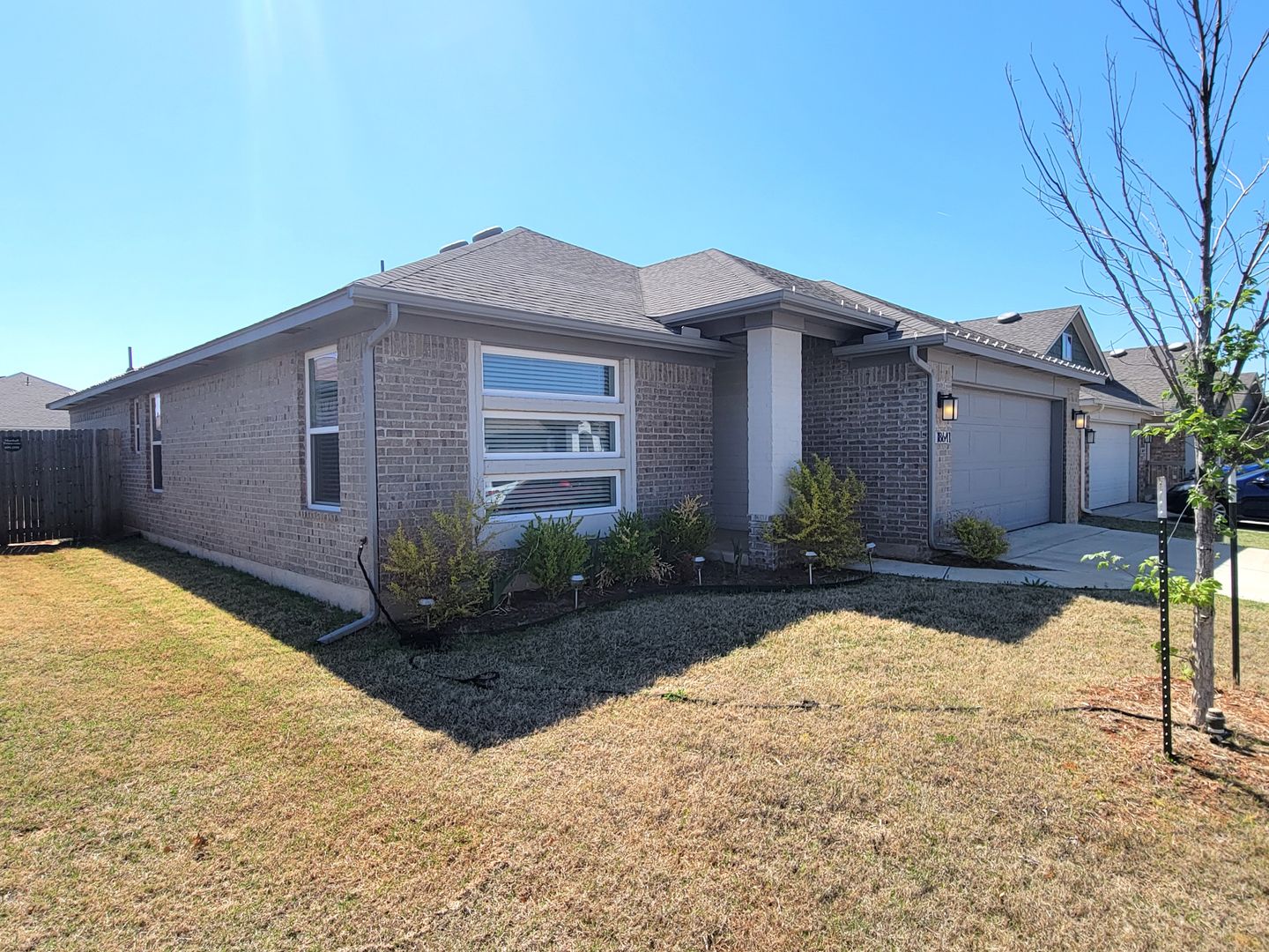 Edmond House: 18641 Cantar Ave