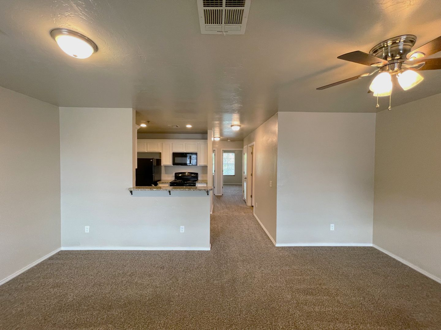 Oklahoma City Apartment: 2442 NW 39th St