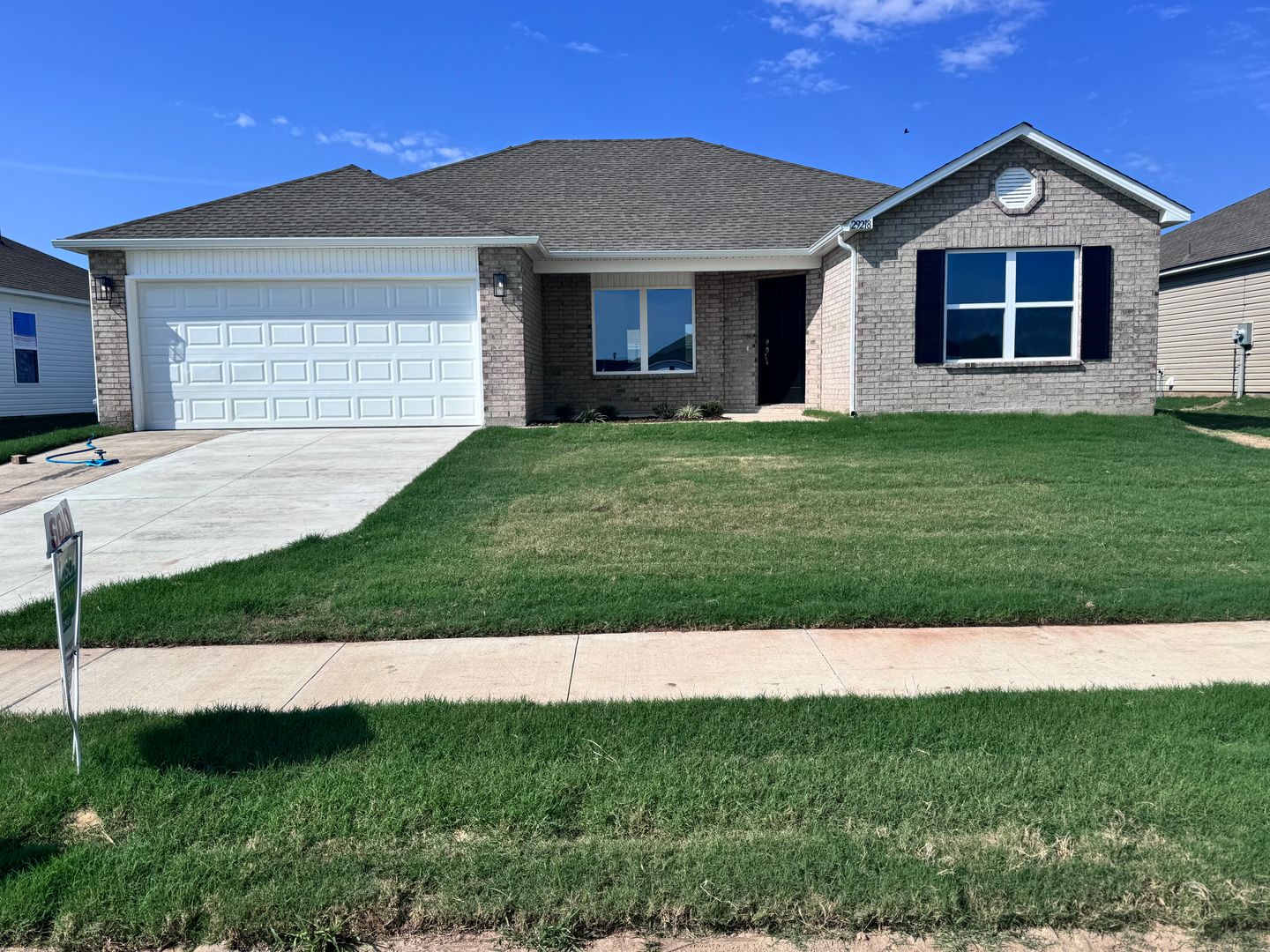 Broken Arrow House: 29218 E 78th PL S
