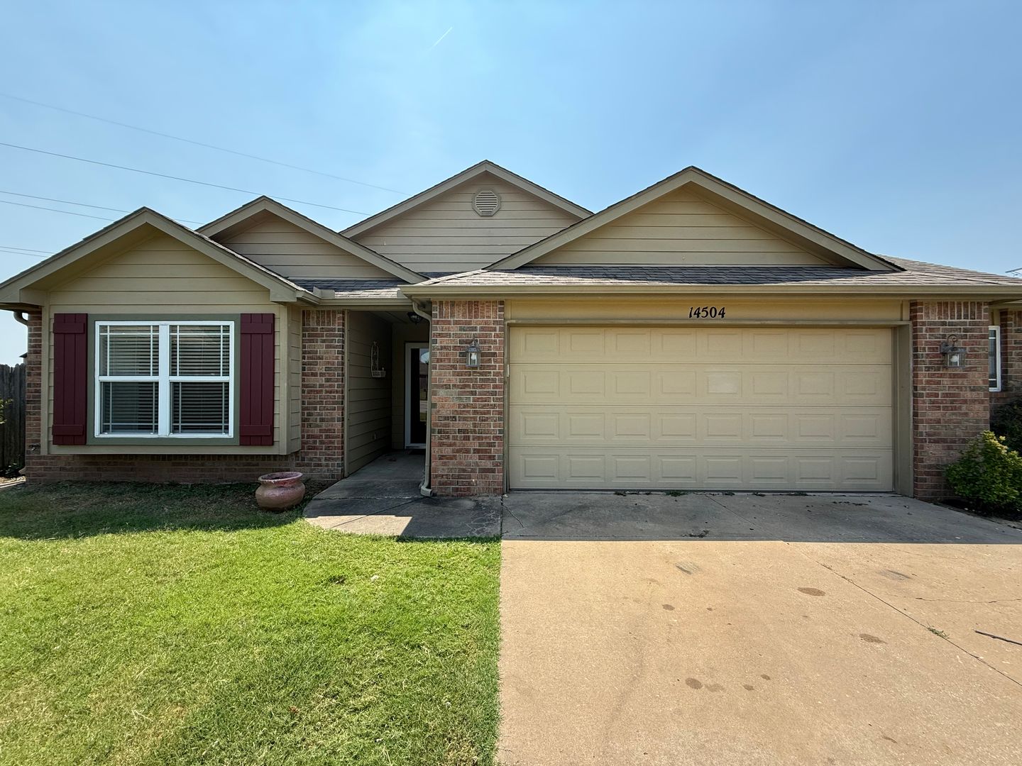 Owasso House: 14504 E 109th Pl N
