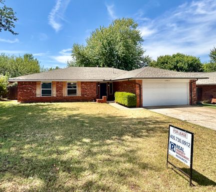 Welcome Home to 11813 Larkdale Dr in Yukon! – photo 1